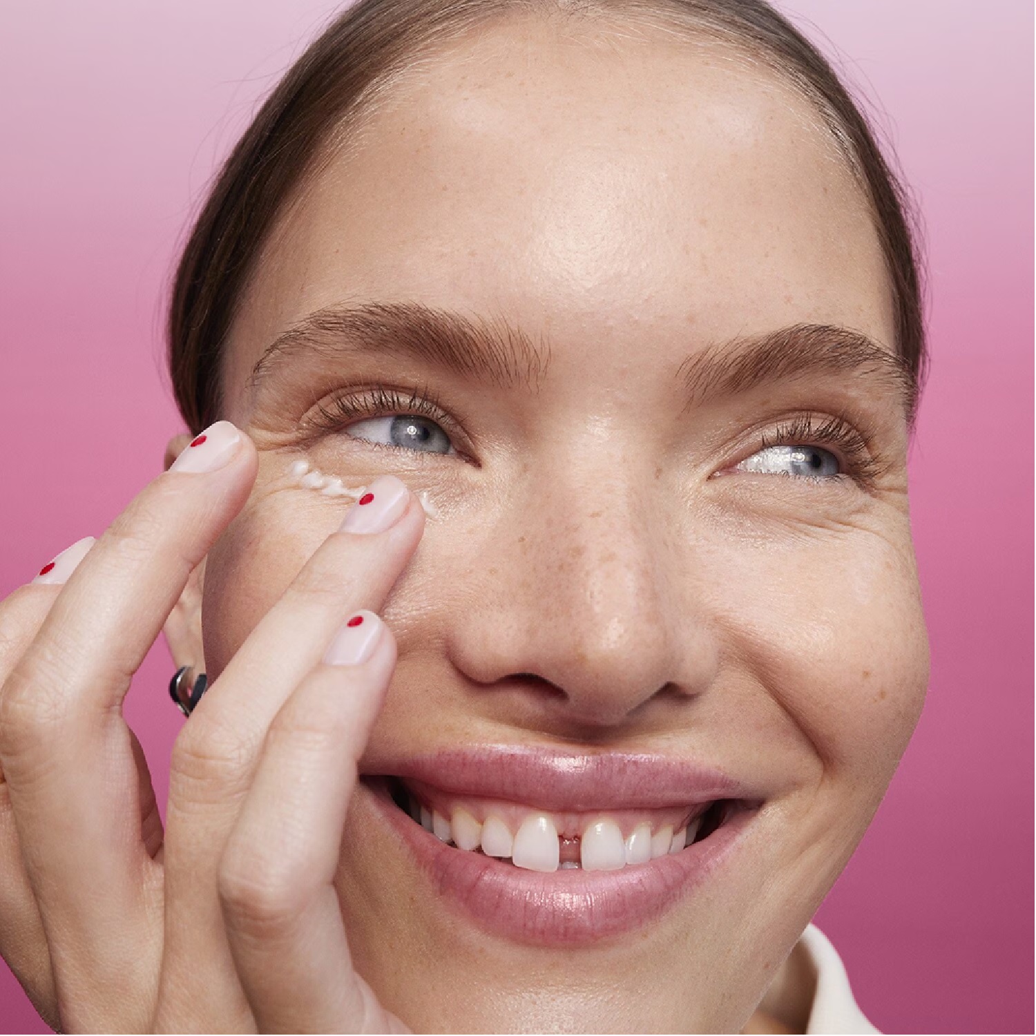 LIFT & FIRM CREMA DE OJOS ALISADORA Y REAFIRMANTE (CREMA PARA CONTORNO DE OJOS)